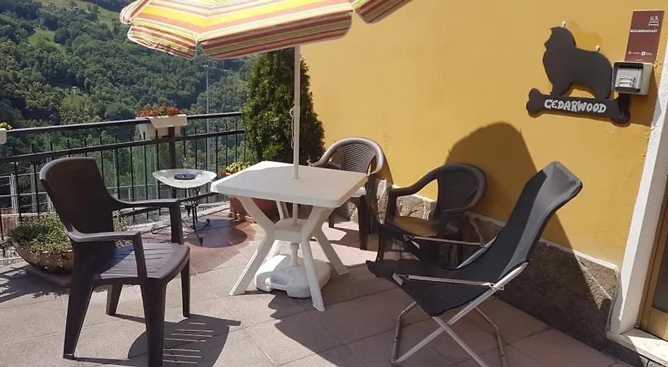 Premana Cedarwood Bed & Breakfast