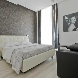 New House 2 Bed & Breakfast Roma